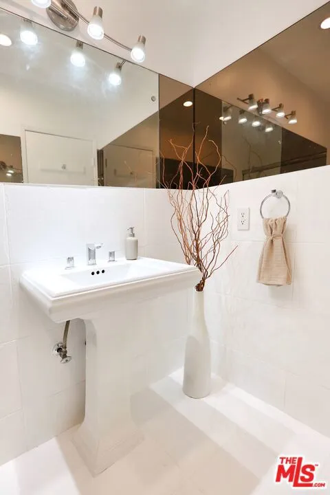 1745 Camino Palmero Street #334 Los Angeles, CA 90046