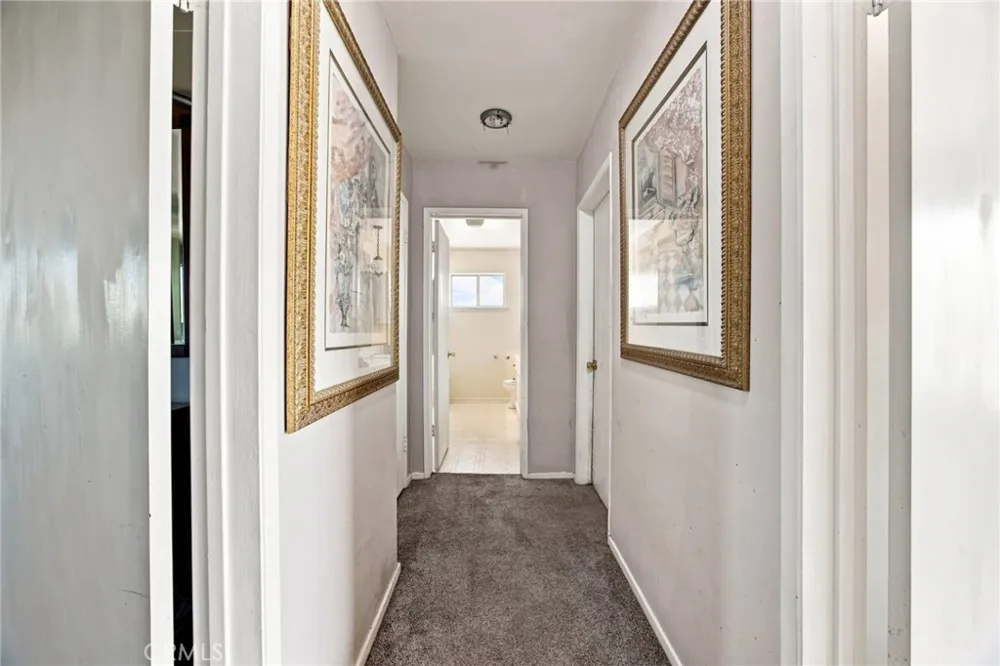 10640 Sylvia Ave Porter Ranch, CA 91326