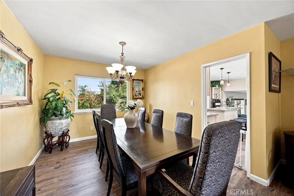 10640 Sylvia Ave Porter Ranch, CA 91326