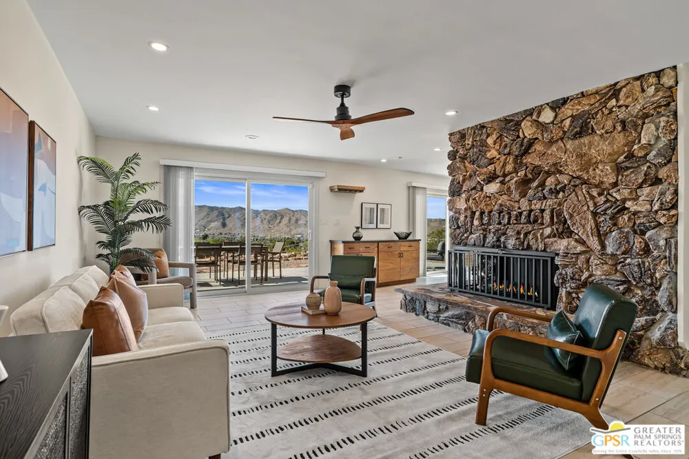 7913 Joshua Lane Yucca Valley, CA 92284
