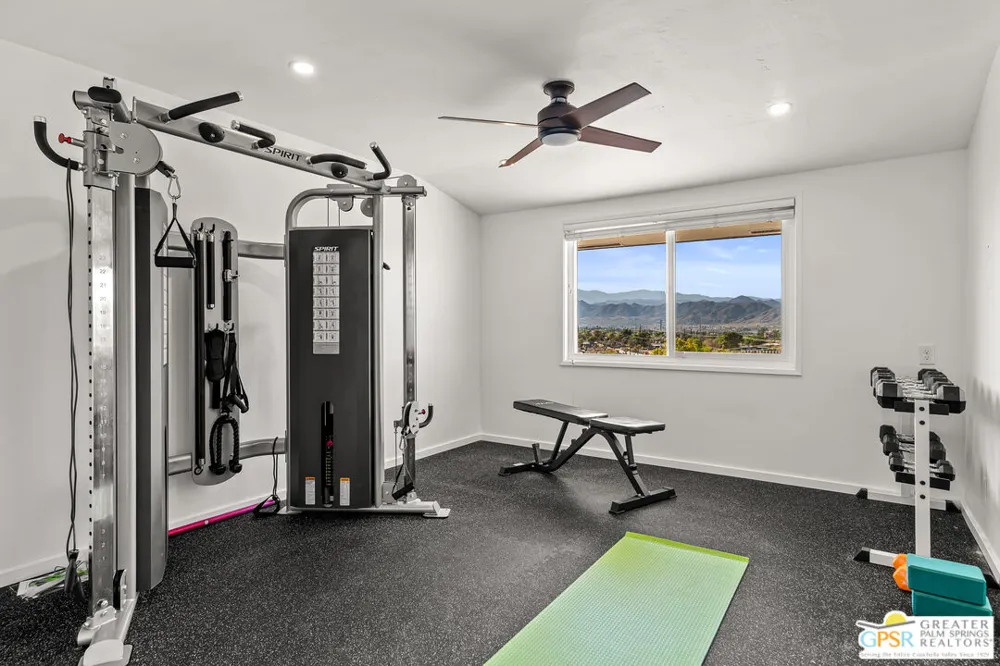 7913 Joshua Lane Yucca Valley, CA 92284