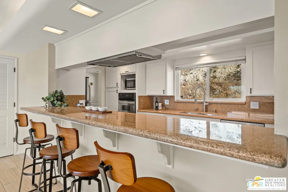7913 Joshua Lane Yucca Valley, CA 92284