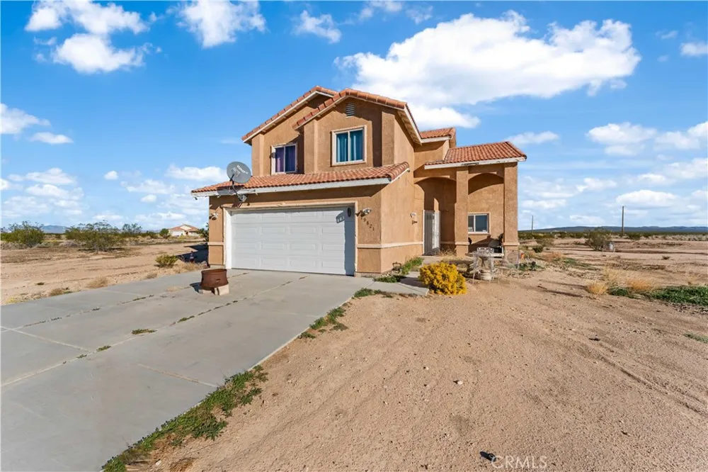 19821 Aloha California City, CA 93505