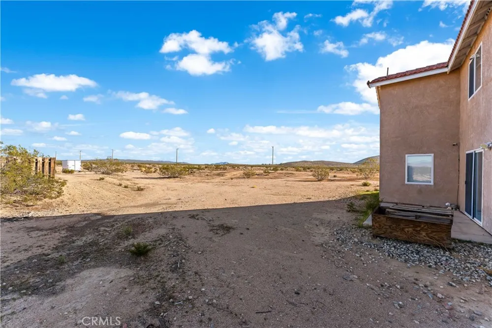 19821 Aloha California City, CA 93505