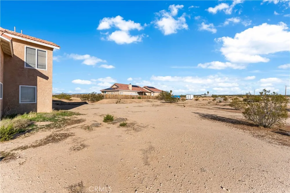 19821 Aloha California City, CA 93505