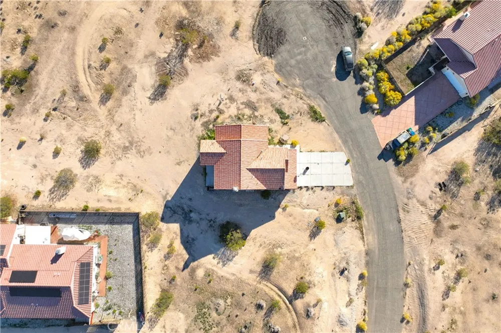 19821 Aloha California City, CA 93505