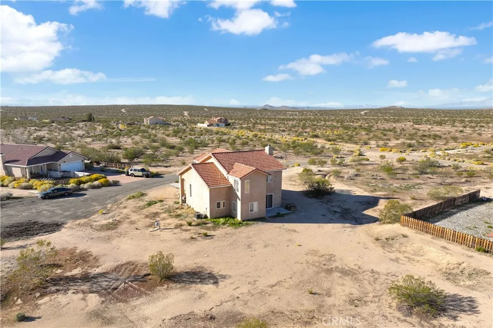 19821 Aloha California City, CA 93505