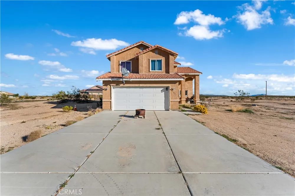 19821 Aloha California City, CA 93505
