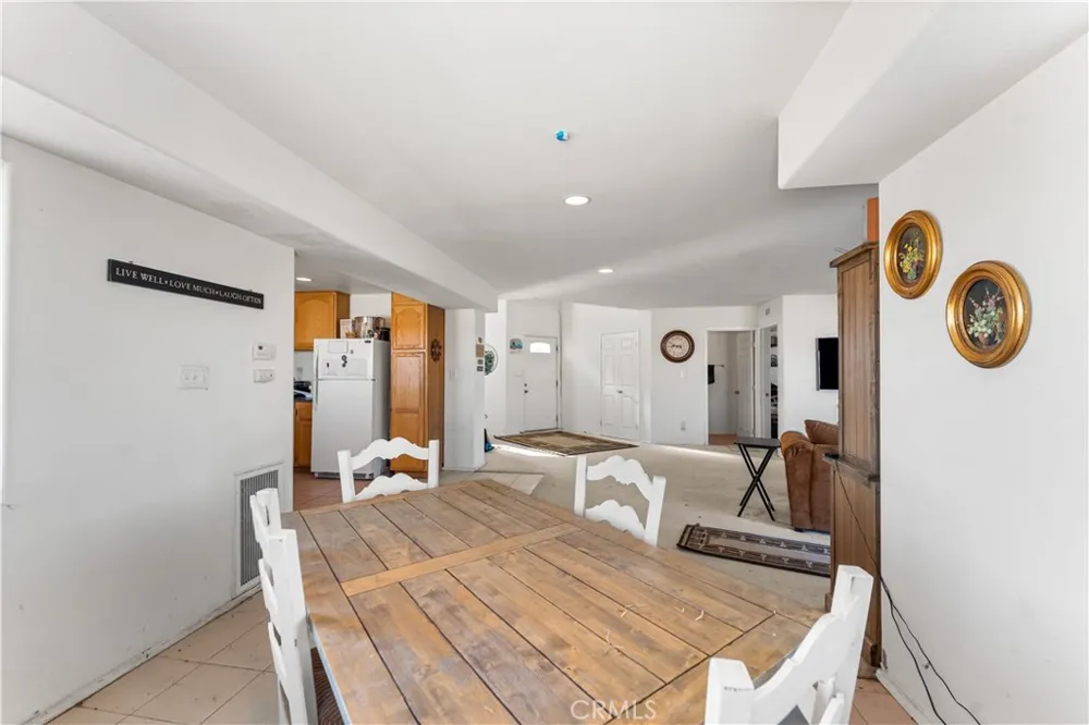 19821 Aloha California City, CA 93505