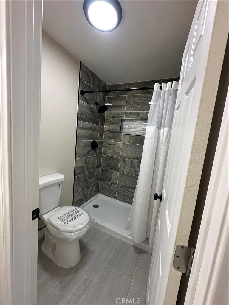 560 W 10th Street Perris, CA 92570