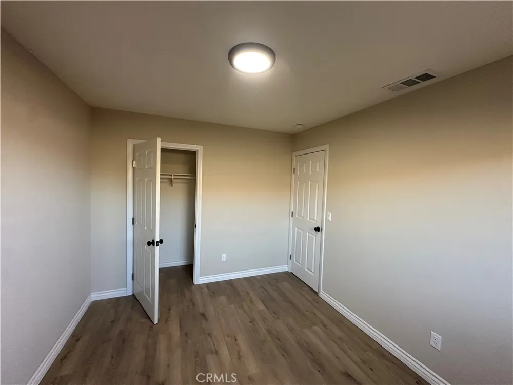 560 W 10th Street Perris, CA 92570