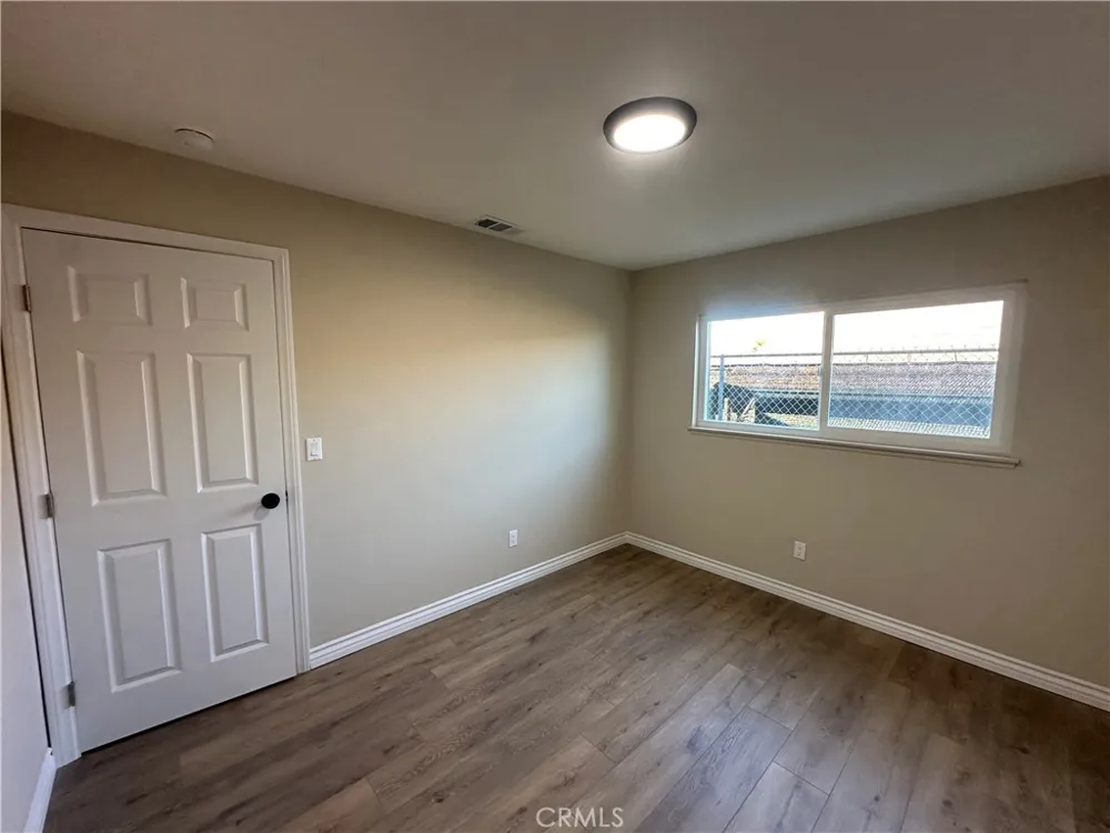 560 W 10th Street Perris, CA 92570