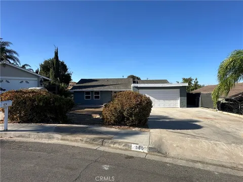560 W 10th Street