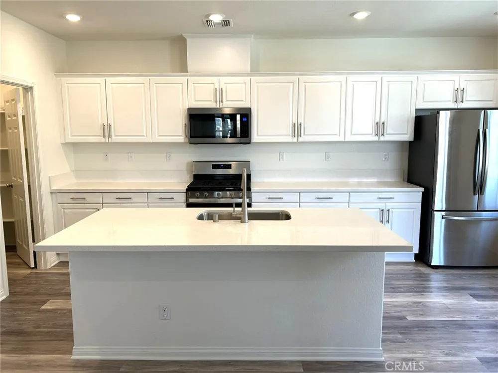 1714 Amaranthus Tree Upland, CA 91784