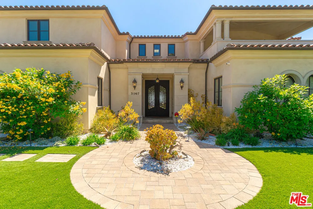 31967 Emerald View Drive Rancho Palos Verdes, CA 90275