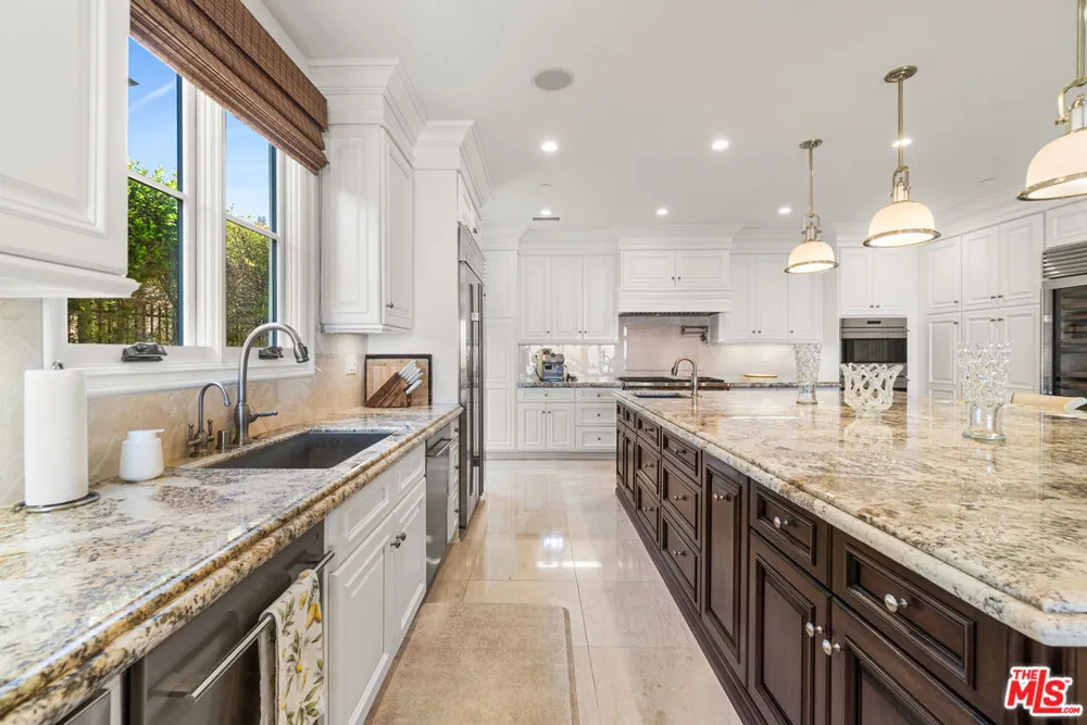 31967 Emerald View Drive Rancho Palos Verdes, CA 90275