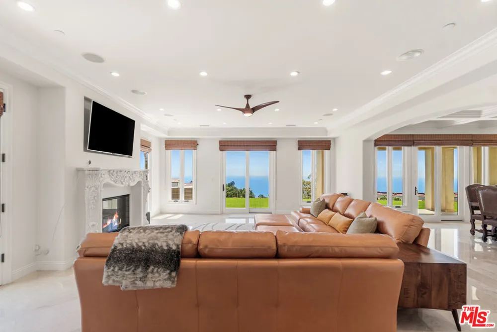 31967 Emerald View Drive Rancho Palos Verdes, CA 90275