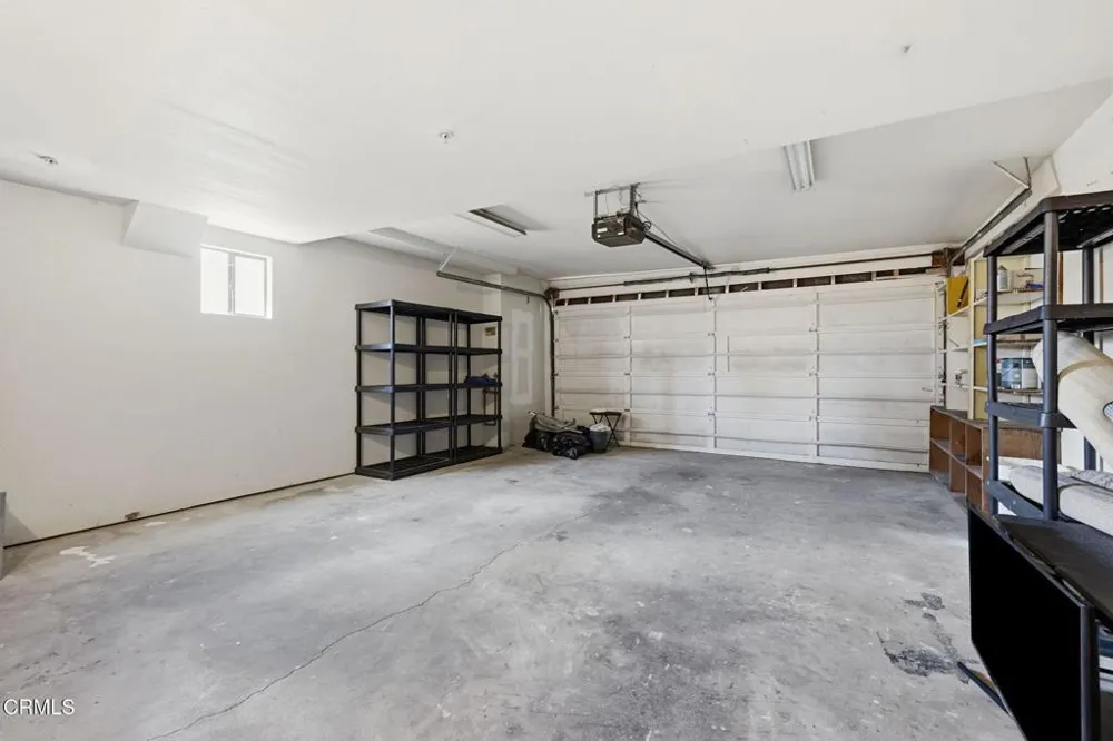 1108 Winthrop Lane Ventura, CA 93001