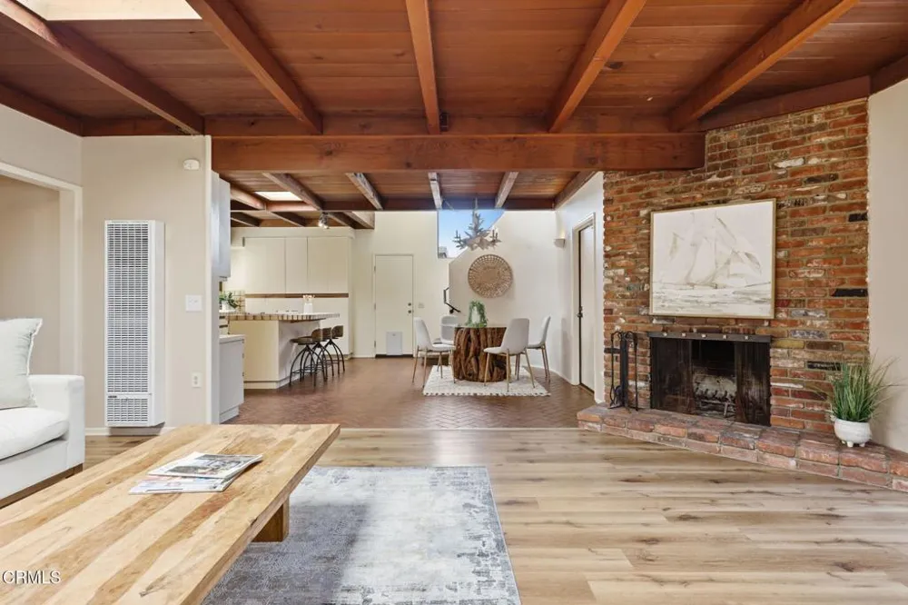 1108 Winthrop Lane Ventura, CA 93001
