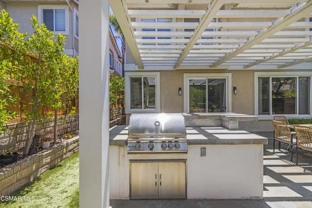 2887 Arbella Lane Thousand Oaks, CA 91362