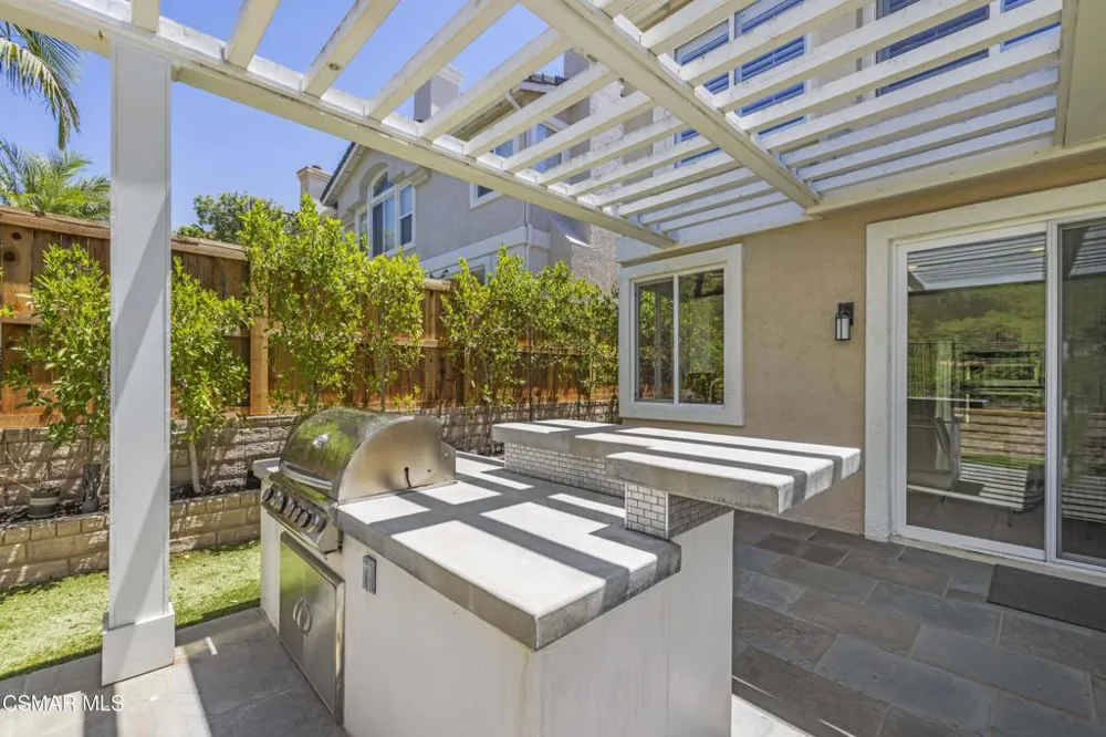 2887 Arbella Lane Thousand Oaks, CA 91362