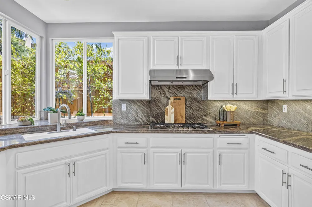 2887 Arbella Lane Thousand Oaks, CA 91362
