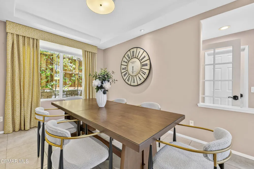 2887 Arbella Lane Thousand Oaks, CA 91362