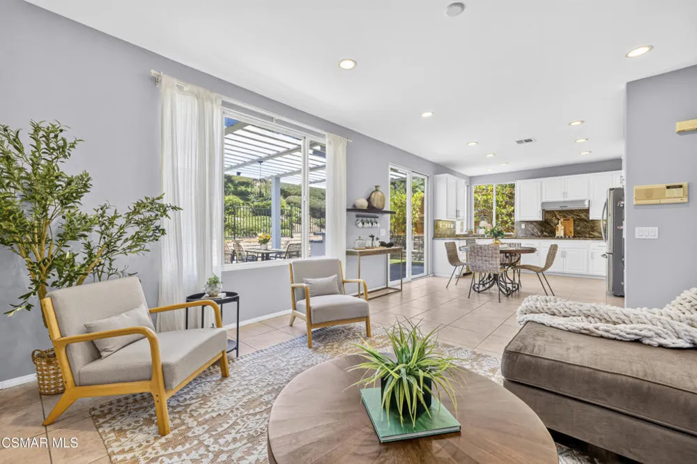 2887 Arbella Lane Thousand Oaks, CA 91362