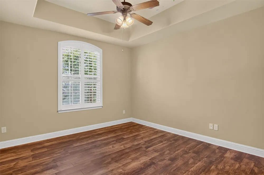7913 Forest View Court North Richland Hills, TX 76182
