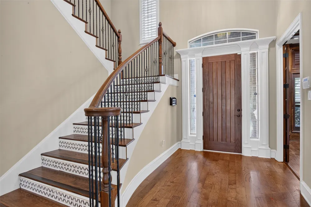 7913 Forest View Court North Richland Hills, TX 76182
