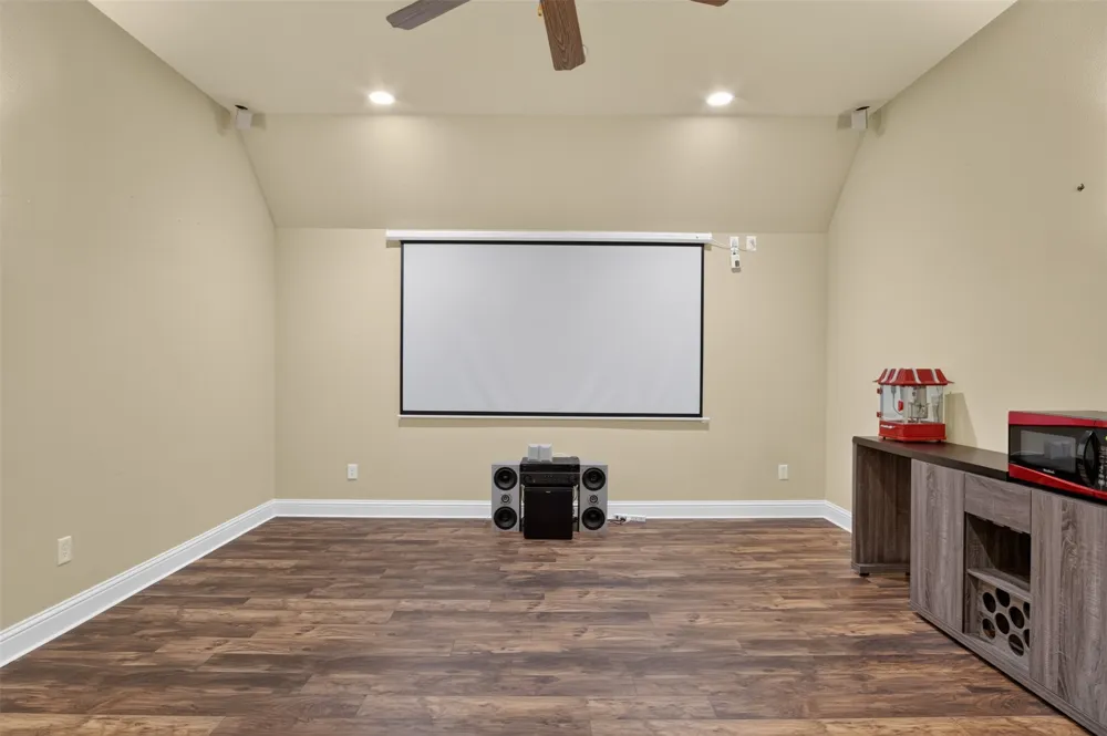 7913 Forest View Court North Richland Hills, TX 76182