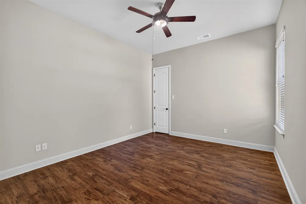7913 Forest View Court North Richland Hills, TX 76182