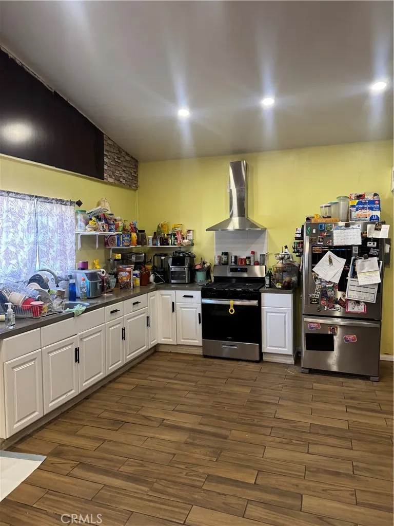 8196 Pepper Avenue Fontana, CA 92335