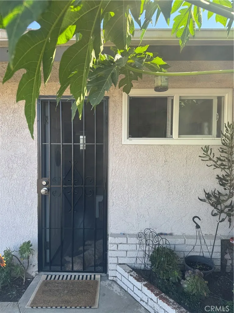 8196 Pepper Avenue Fontana, CA 92335