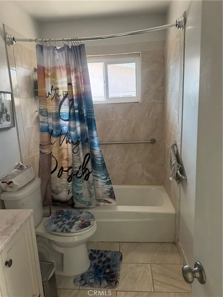 8196 Pepper Avenue Fontana, CA 92335