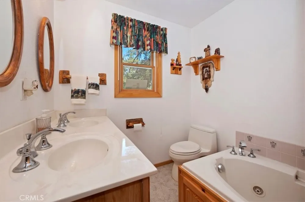 39237 Cedar Dell Fawnskin, CA 92333