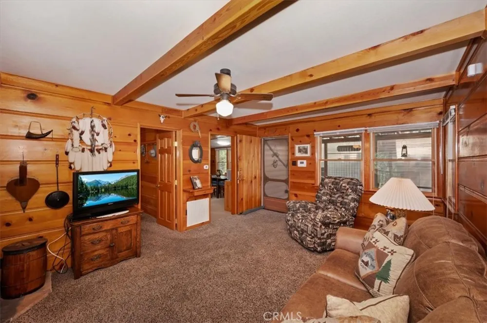 39237 Cedar Dell Fawnskin, CA 92333