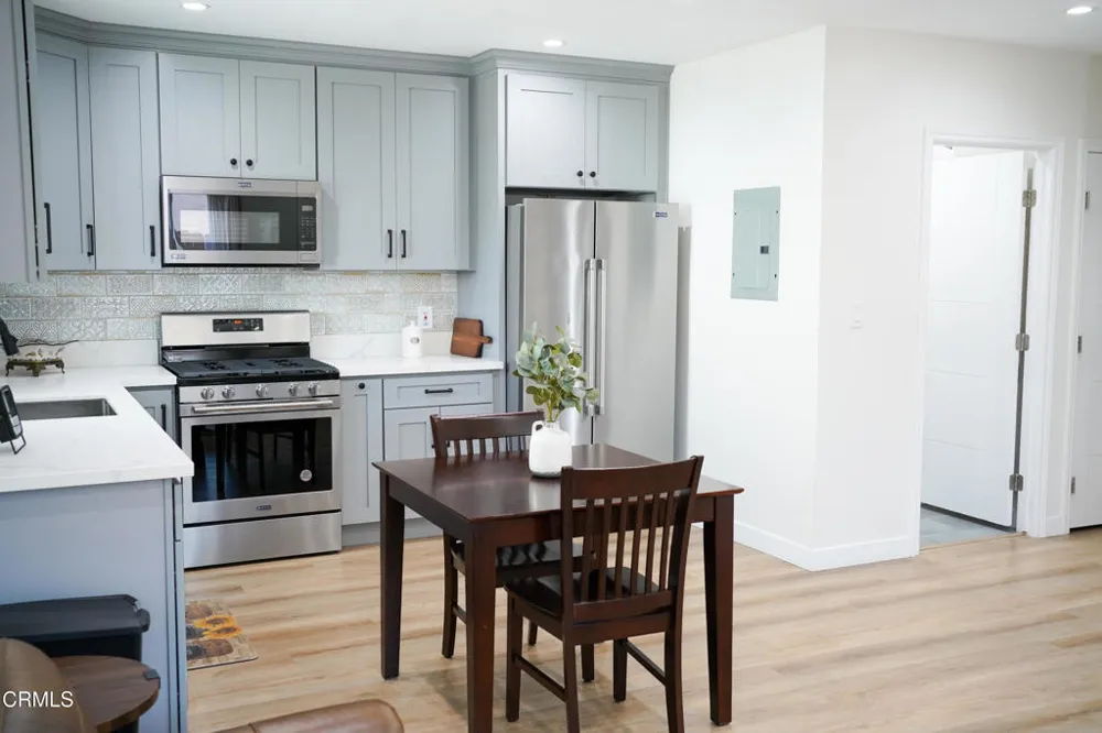 1912 S Corning Street Los Angeles, CA 90034