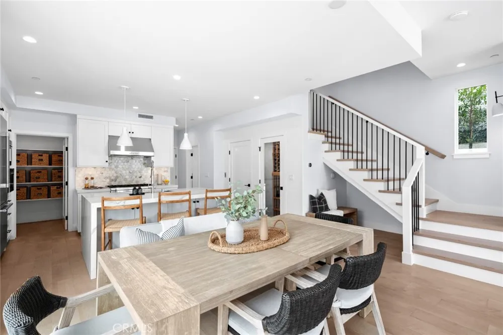 109 Onyx Avenue Newport Beach, CA 92662