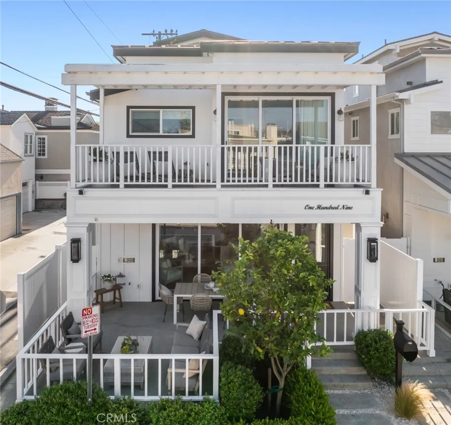 109 Onyx Avenue Newport Beach, CA 92662