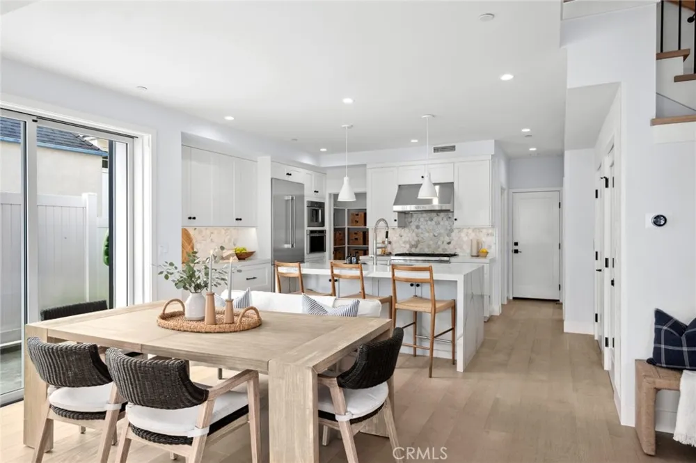 109 Onyx Avenue Newport Beach, CA 92662