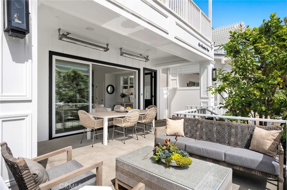 109 Onyx Avenue Newport Beach, CA 92662