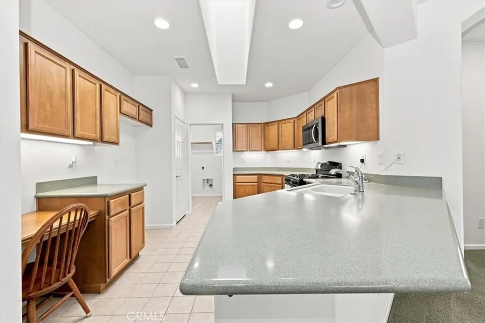 24227 Augusta Corona, CA 92883