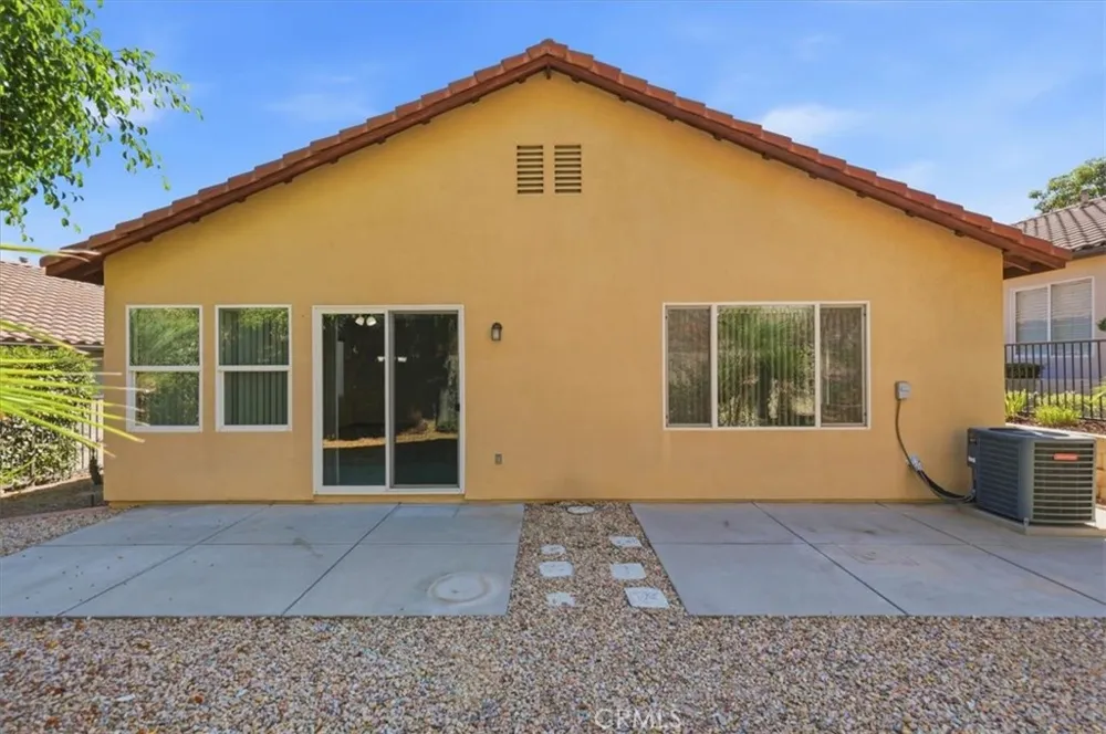 24227 Augusta Corona, CA 92883