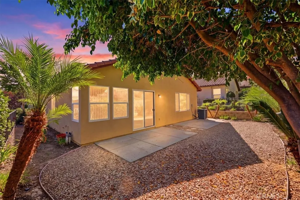24227 Augusta Corona, CA 92883