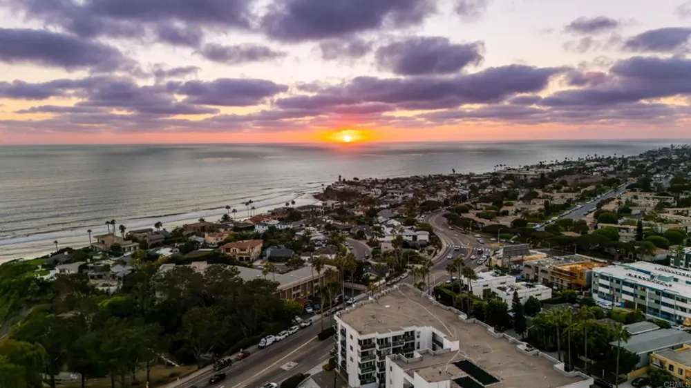 727 Sapphire Street #208 San Diego, CA 92109