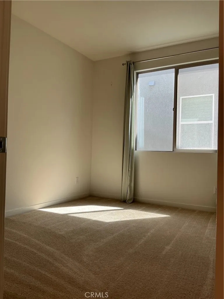2652 E Scarlett Lane Ontario, CA 91762