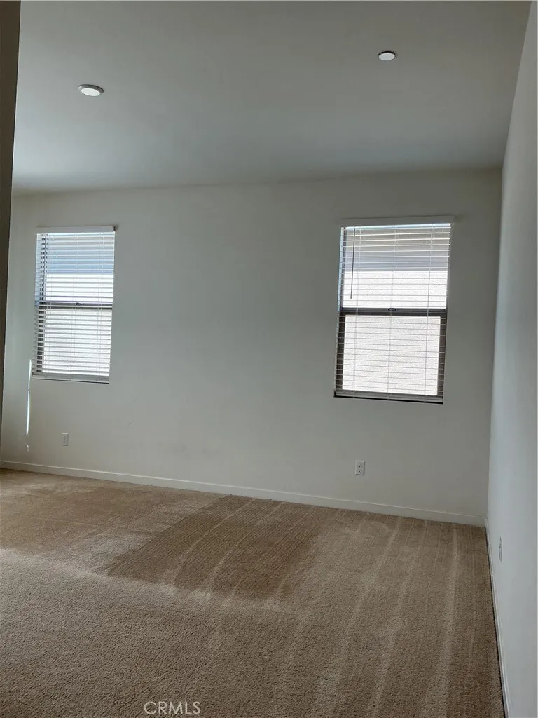 2652 E Scarlett Lane Ontario, CA 91762