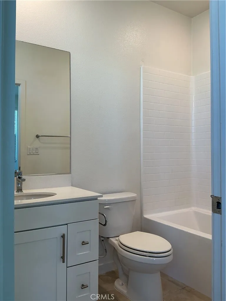 2652 E Scarlett Lane Ontario, CA 91762