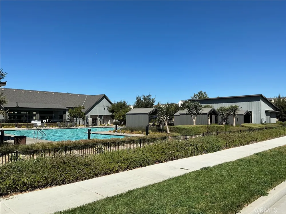 2652 E Scarlett Lane Ontario, CA 91762